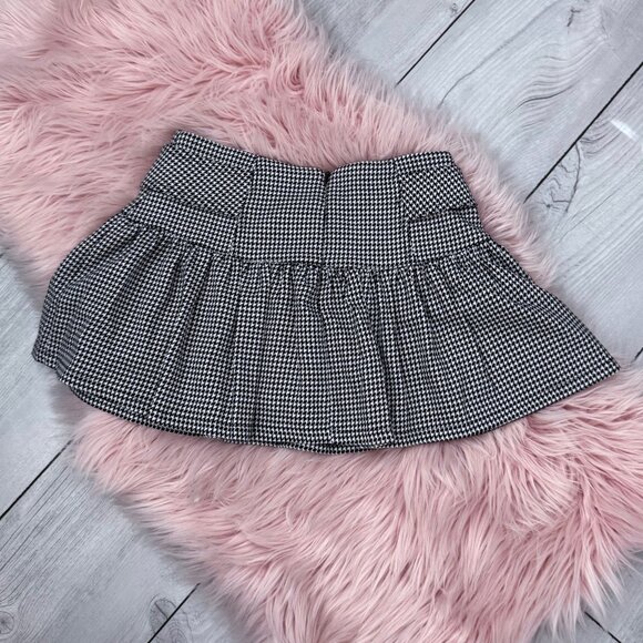 F21 Black & White Pleated Mini Skirt - XS - Picture 5 of 7
